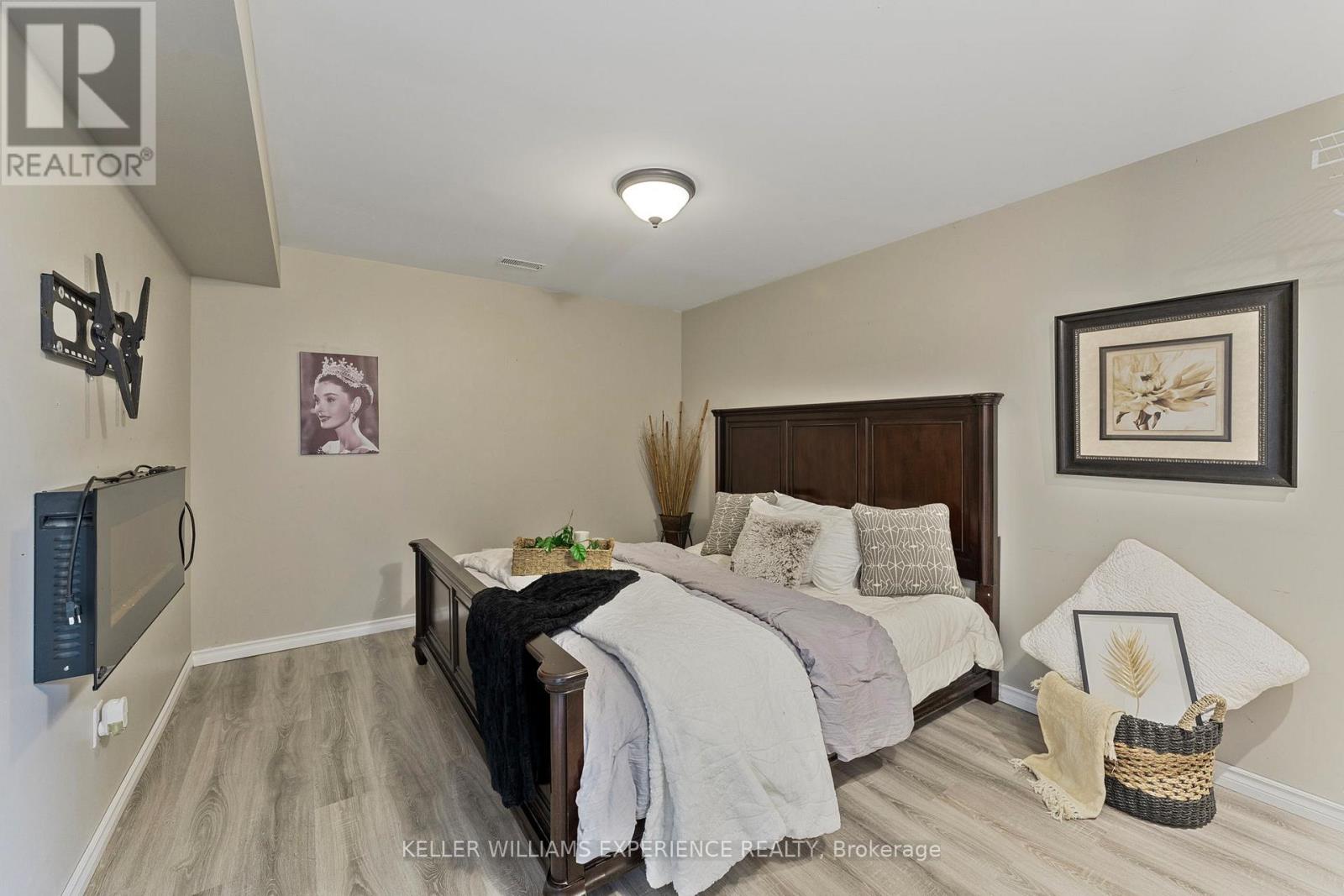 291 Livingstone Street W, Barrie, Ontario  L4N 7A9 - Photo 35 - S12218282