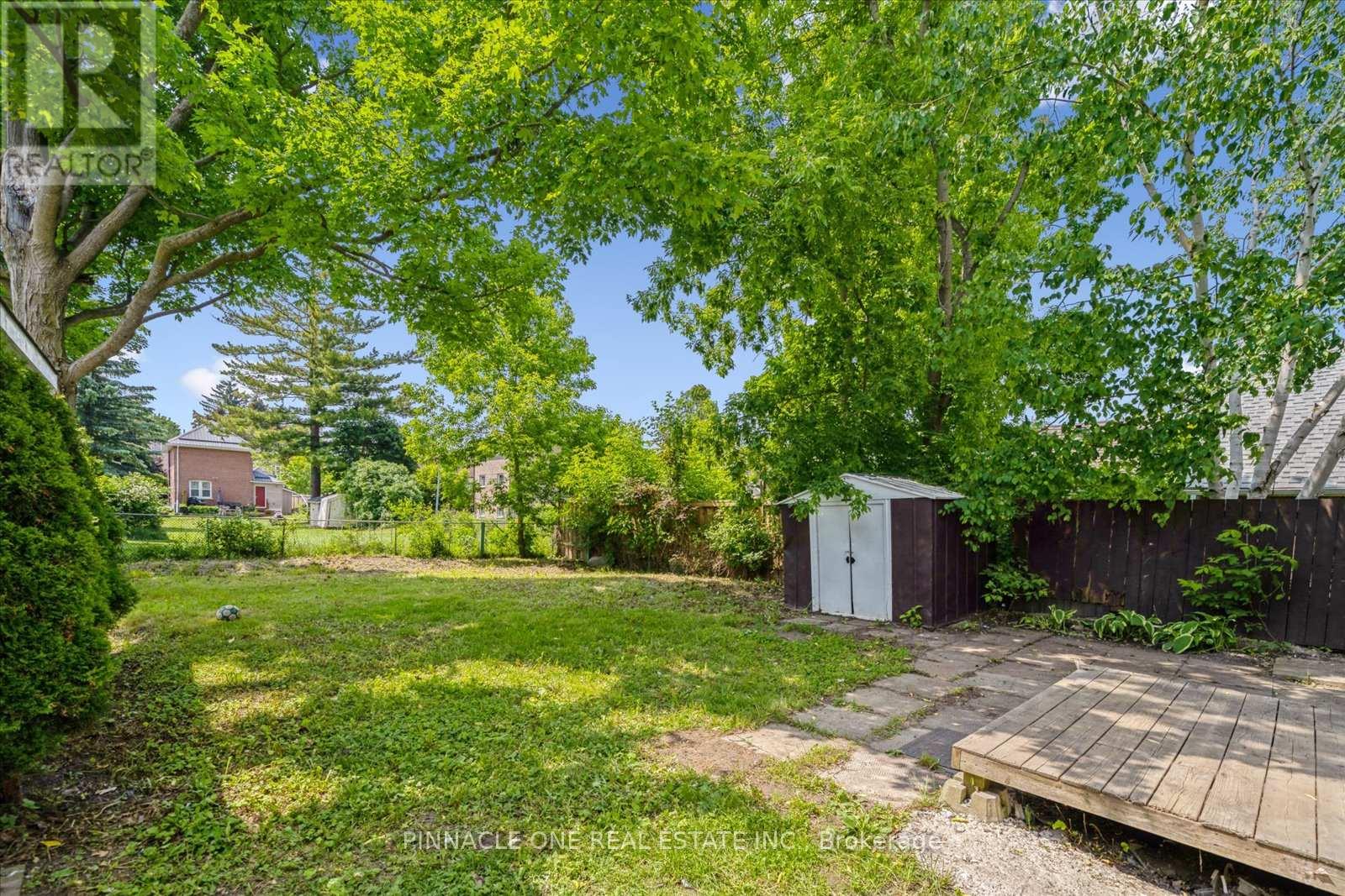 425 Parkhill Road W, Peterborough Central, Ontario  K9H 3J2 - Photo 24 - X12217915
