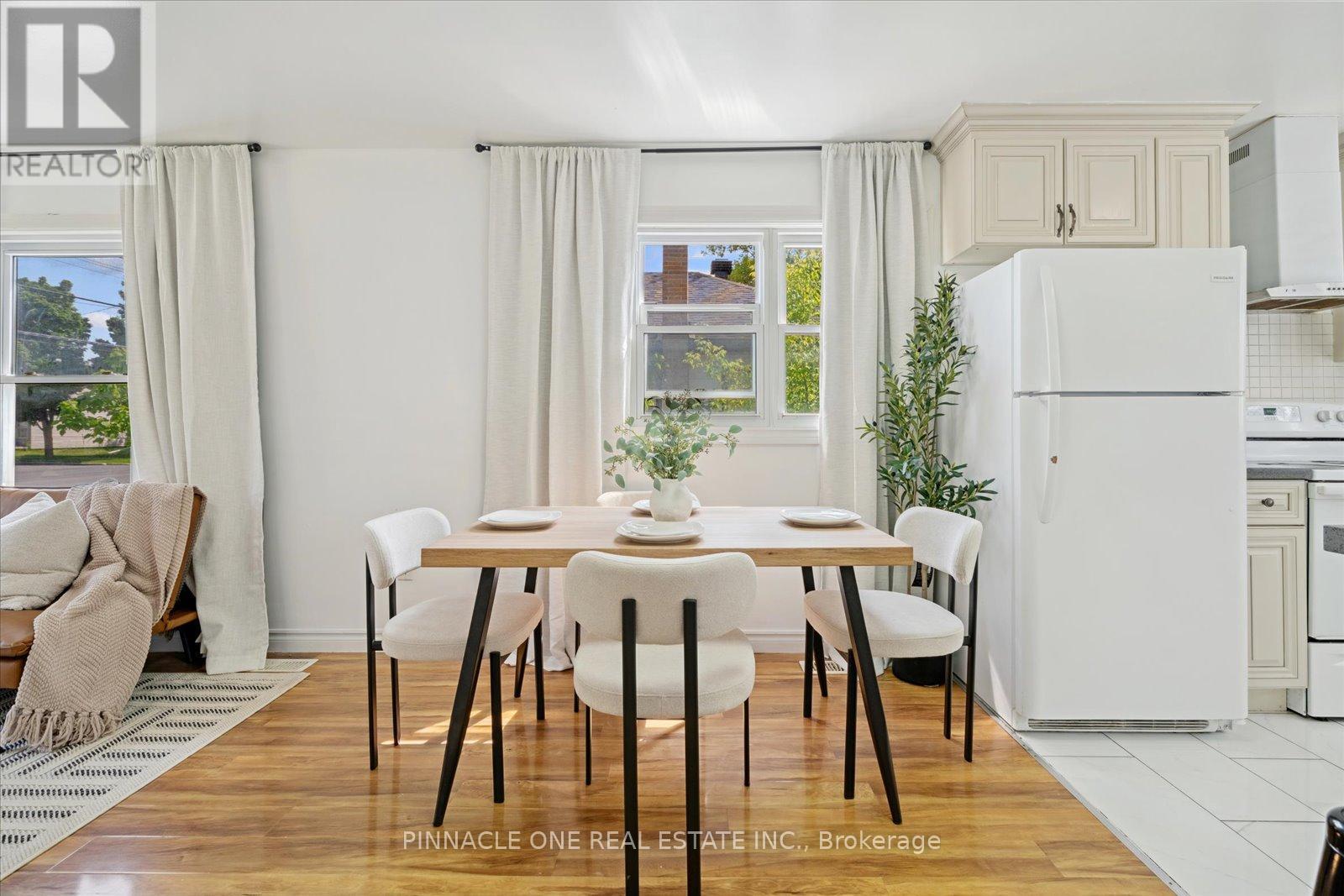 425 Parkhill Road W, Peterborough Central, Ontario  K9H 3J2 - Photo 8 - X12217915