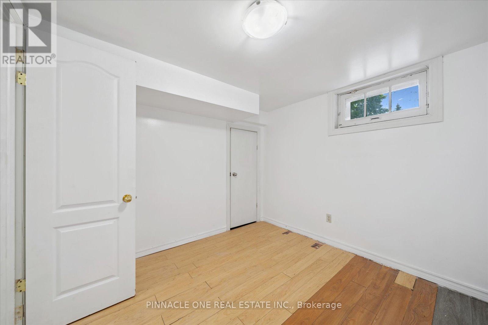 425 Parkhill Road W, Peterborough Central, Ontario  K9H 3J2 - Photo 21 - X12217915
