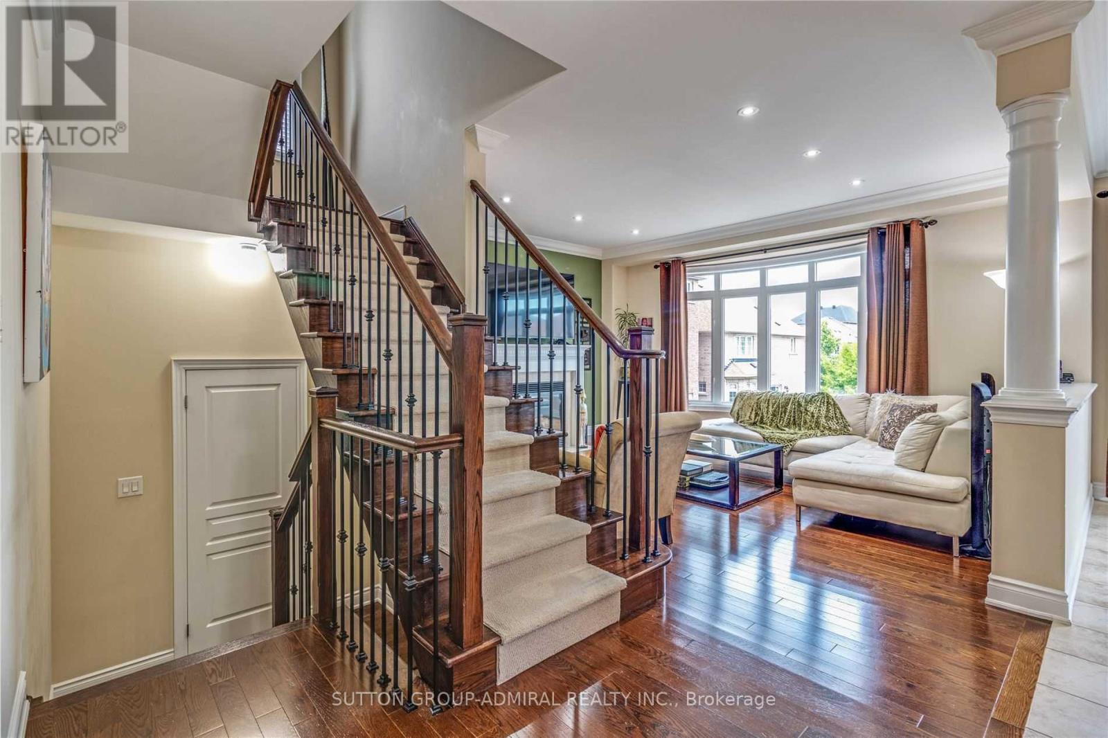 305 Ilan Ramon Boulevard, Vaughan, Ontario  L6A 0W4 - Photo 17 - N12215403