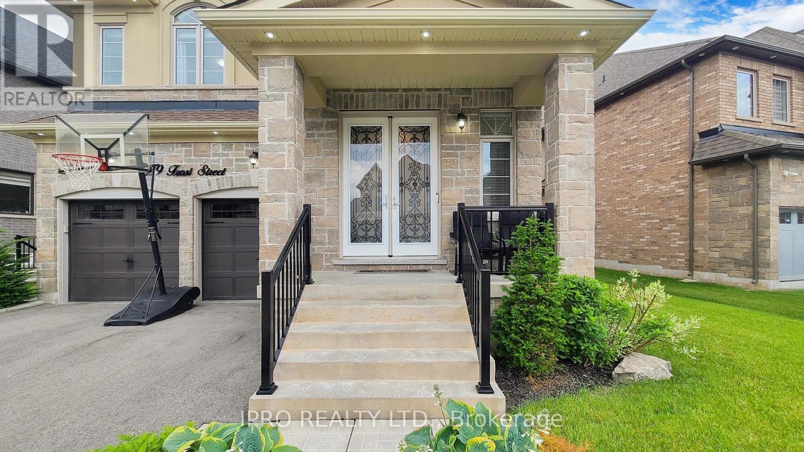 Property at 29 FROST STREET image 4