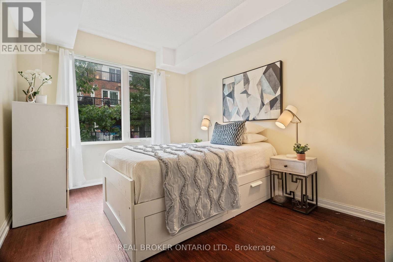 2066 - 3047 Finch Avenue W, Toronto (Humbermede), Ontario  M9M 0A5 - Photo 18 - W12218252