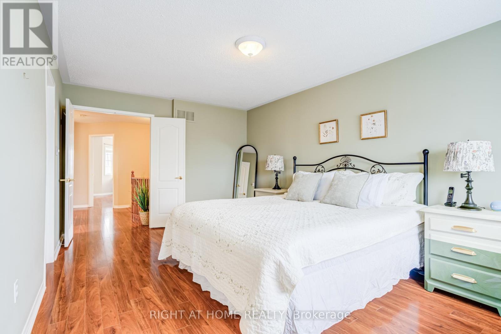 3662 Jorie Crescent, Mississauga (Churchill Meadows), Ontario  L5M 7G8 - Photo 24 - W12218258