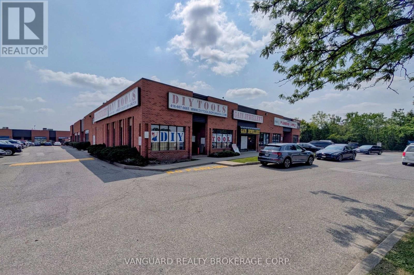 38 - 2901 STEELES AVENUE, Toronto, Ontario