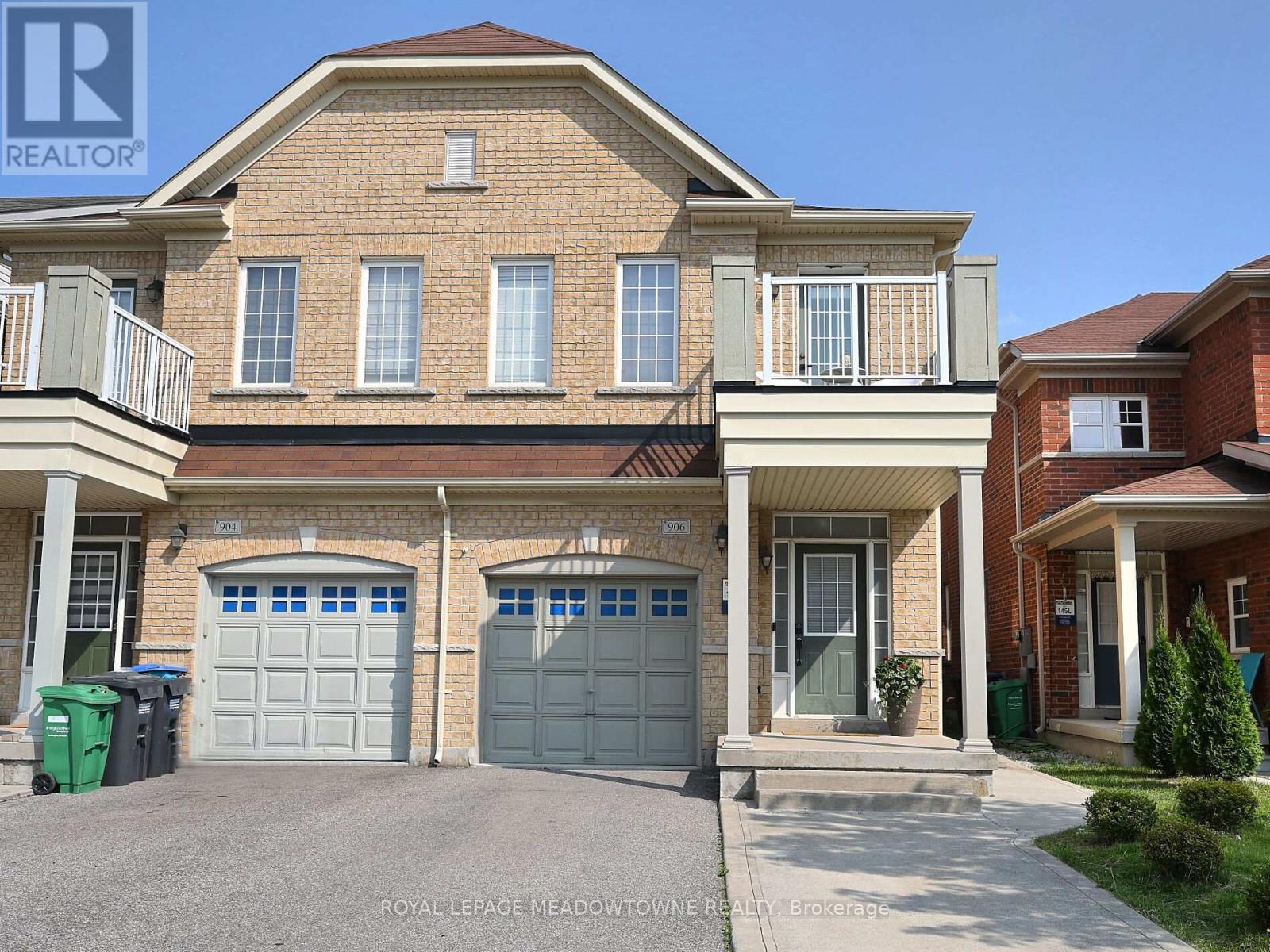 906 OASIS DRIVE, Mississauga, Ontario