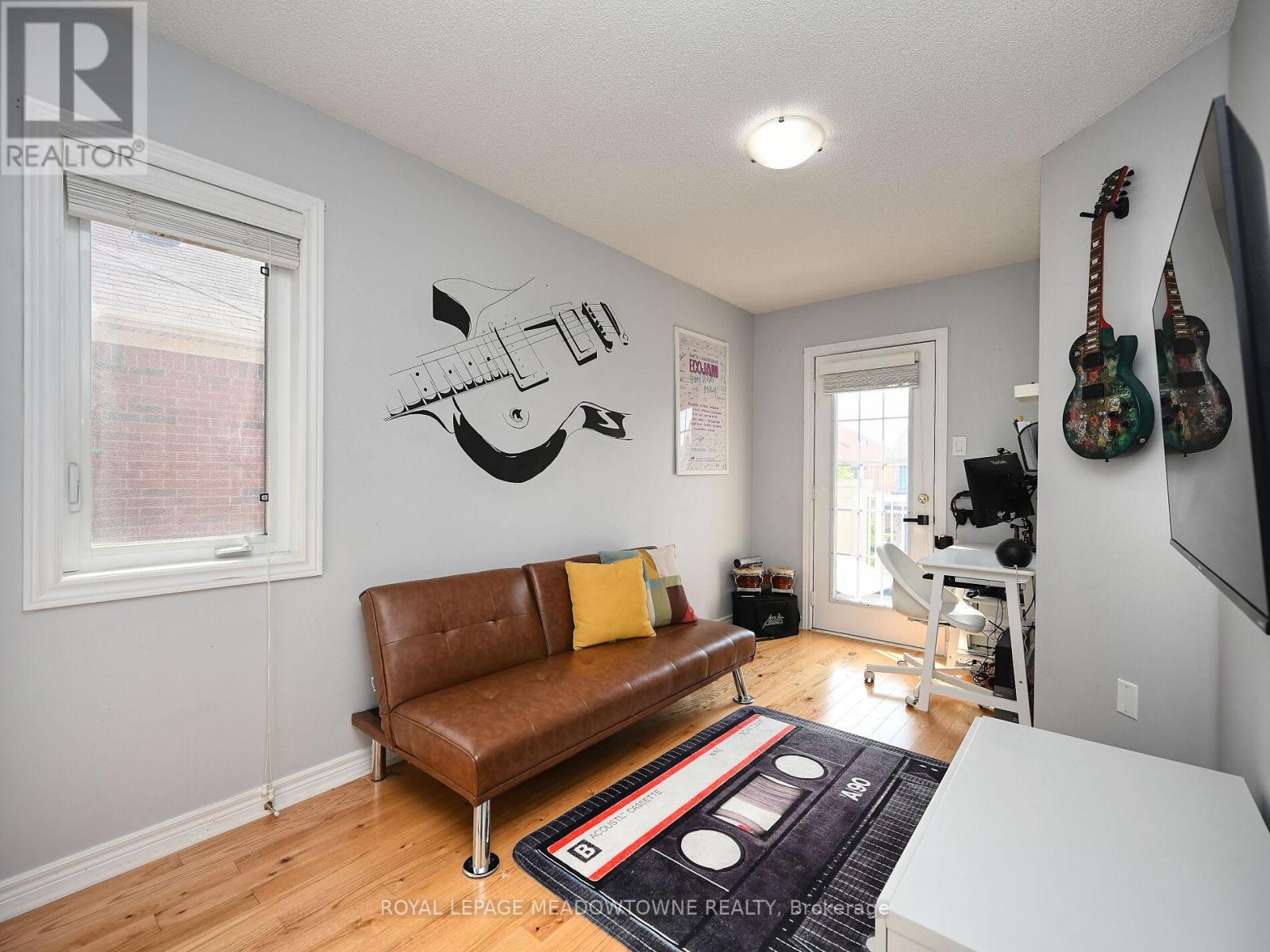 906 Oasis Drive, Mississauga, Ontario  L5V 0C7 - Photo 34 - W12218334