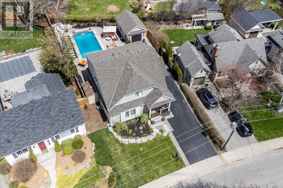 573 Woodland Avenue, Burlington, Ontario  L7R 2S3 - Photo 35 - W12218399