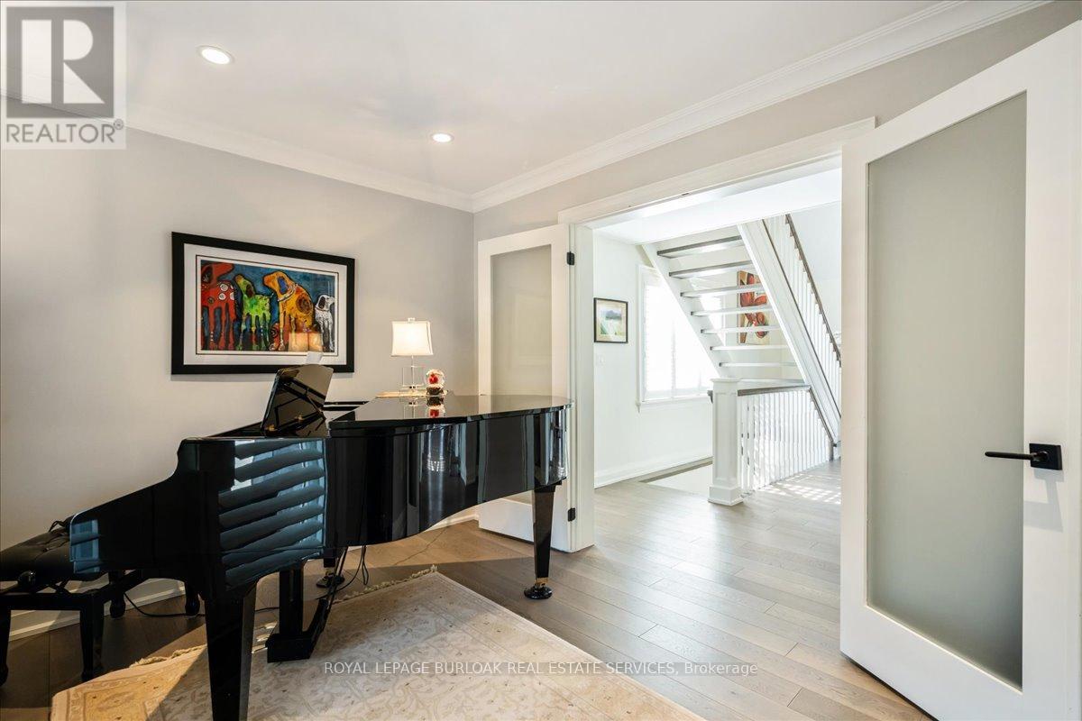 Property at 573 WOODLAND AVENUE image 5