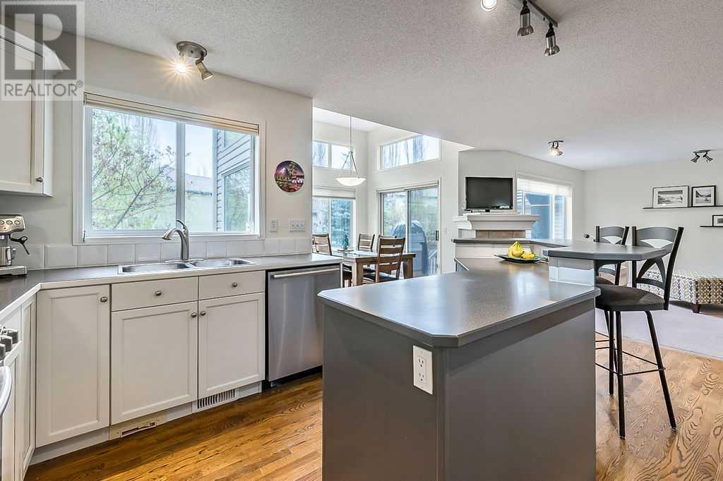 50 Springbank Rise Sw, Calgary, Alberta  T3H 4J6 - Photo 14 - A2226000