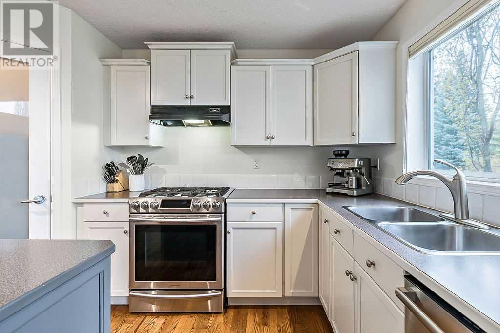 50 Springbank Rise Sw, Calgary, Alberta  T3H 4J6 - Photo 13 - A2226000