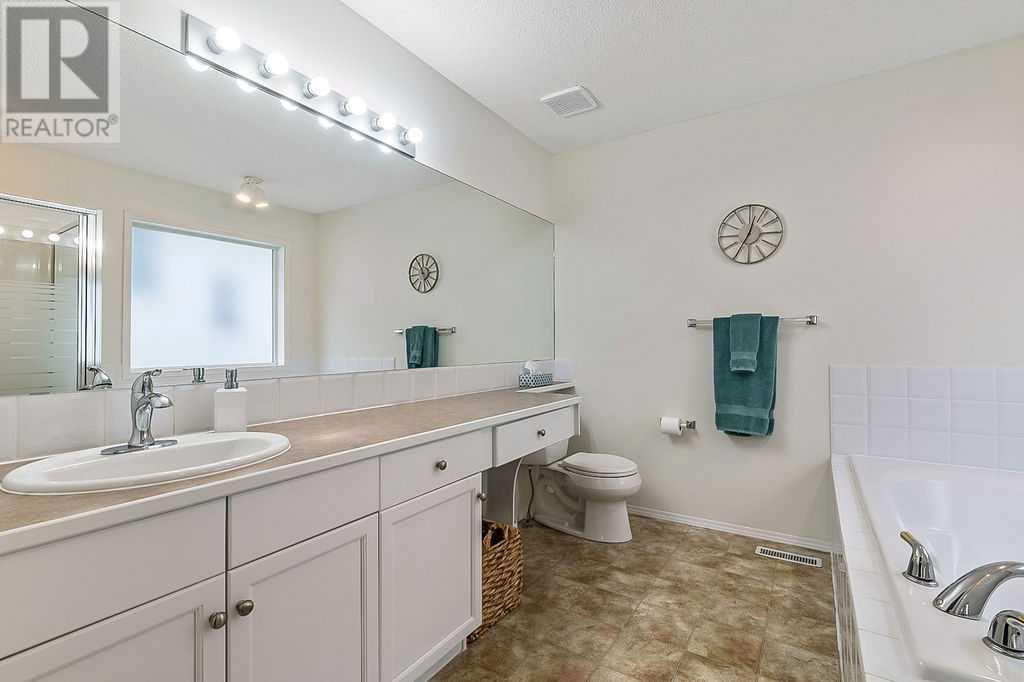 50 Springbank Rise Sw, Calgary, Alberta  T3H 4J6 - Photo 31 - A2226000