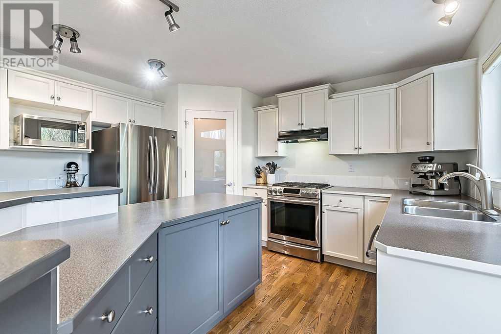 50 Springbank Rise Sw, Calgary, Alberta  T3H 4J6 - Photo 12 - A2226000