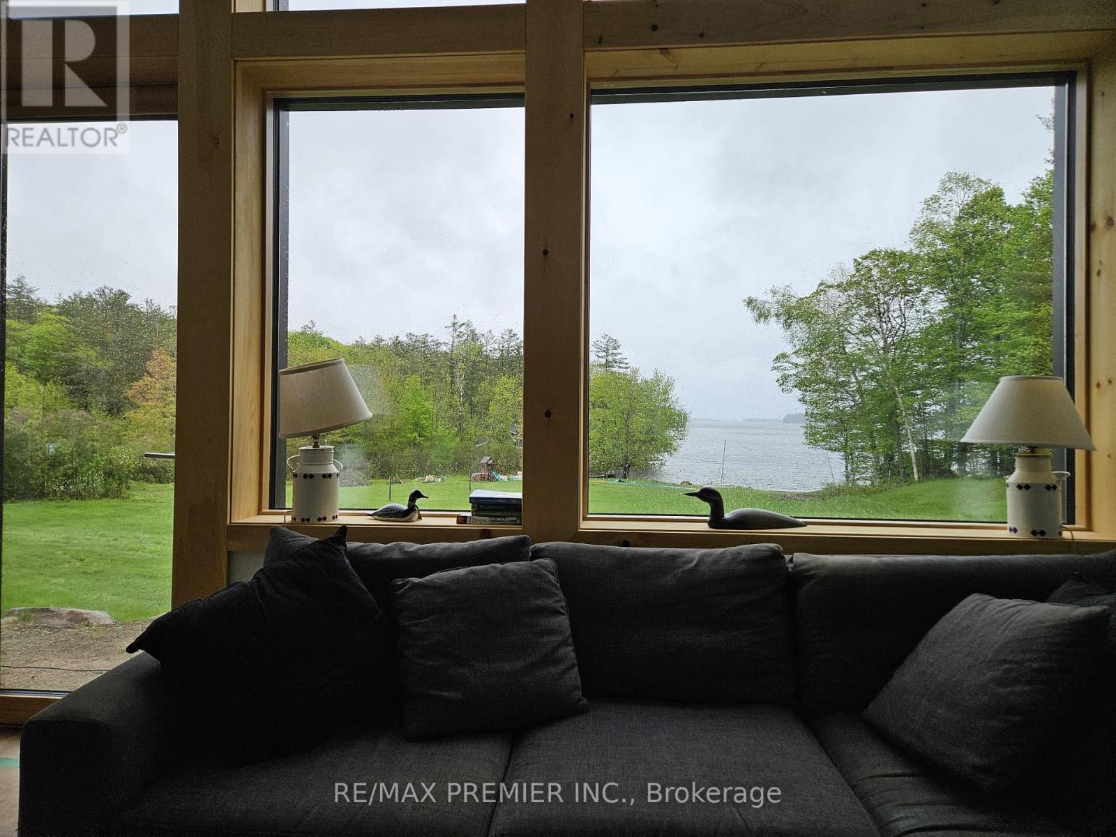 1371b Foreman Road, Muskoka Lakes (Medora), Ontario  P0B 1J0 - Photo 2 - X12218369