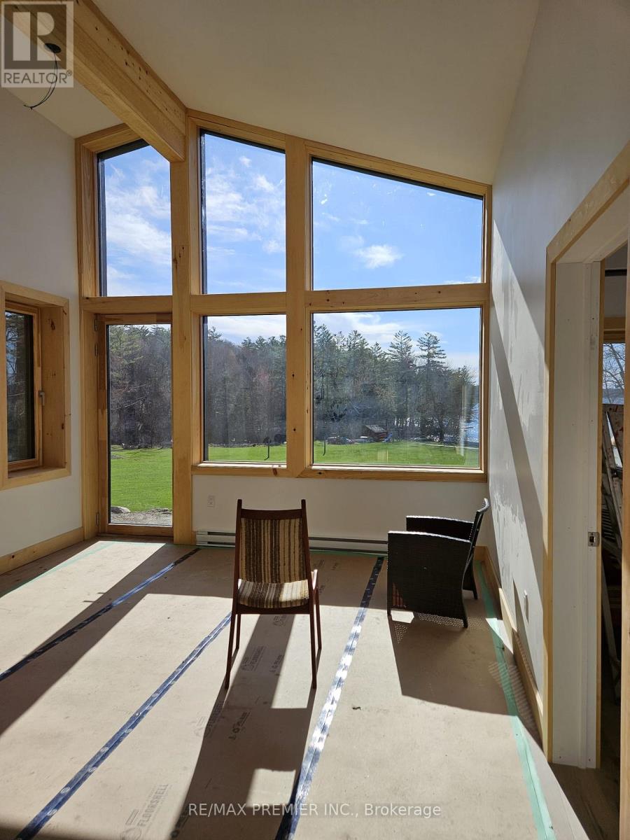 1371b Foreman Road, Muskoka Lakes (Medora), Ontario  P0B 1J0 - Photo 3 - X12218369