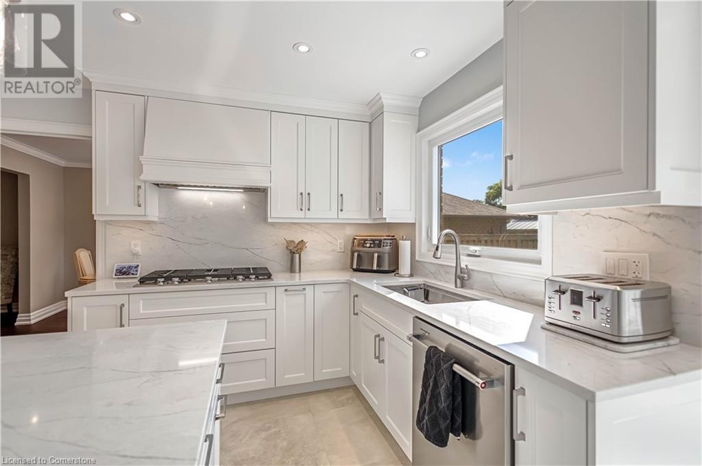 214 Greenbriar Road, Ancaster, Ontario  L9G 4V4 - Photo 13 - 40740995