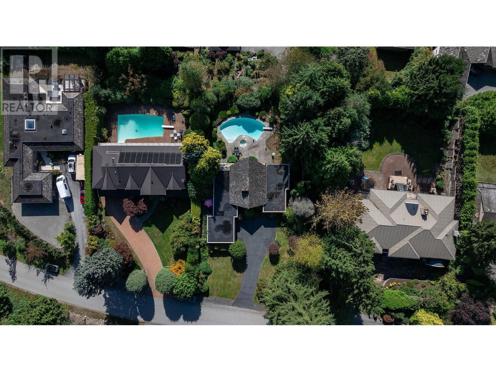 1192 Chartwell Crescent, West Vancouver, British Columbia  V7S 2P8 - Photo 5 - R3015176