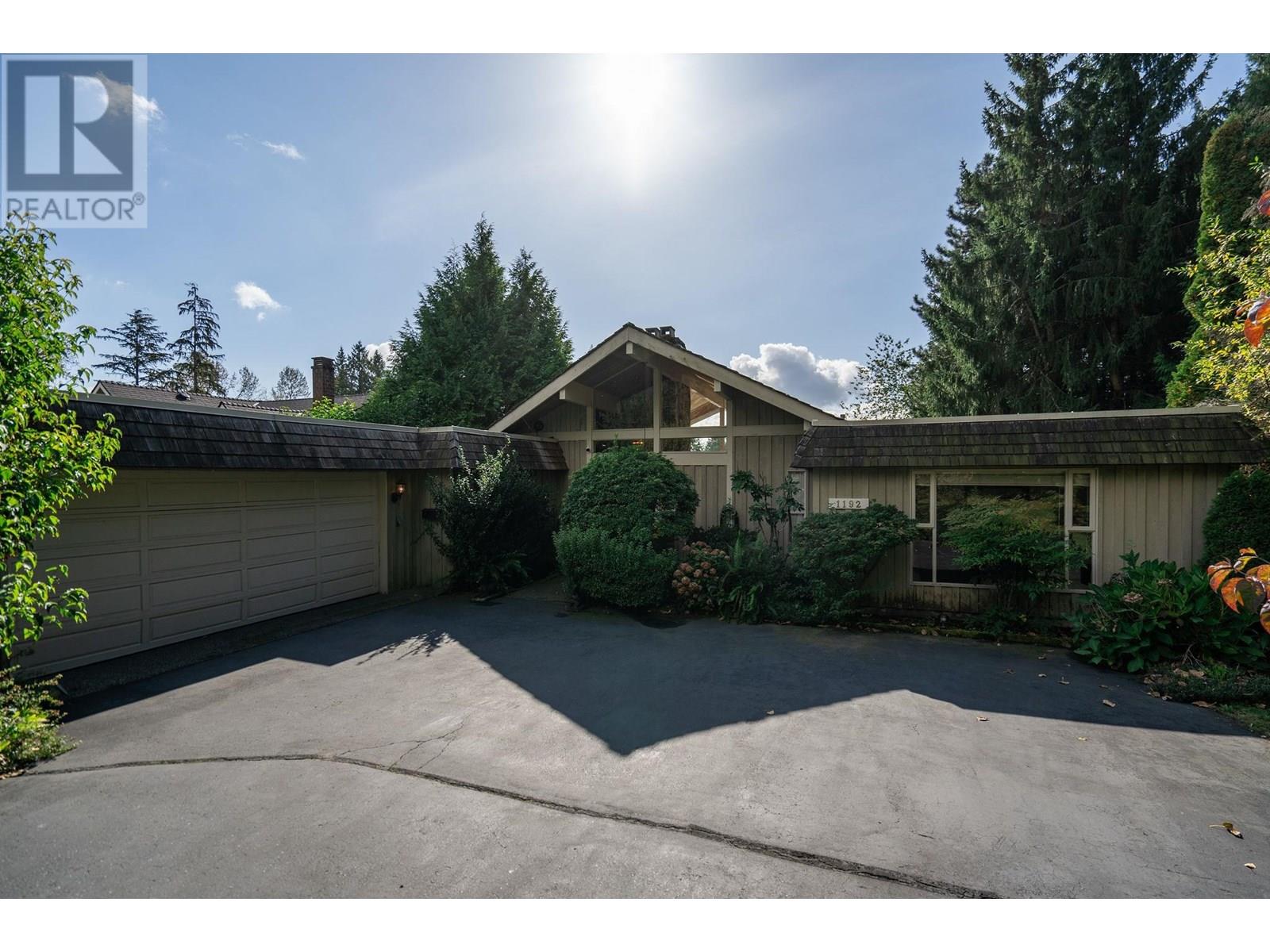 1192 Chartwell Crescent, West Vancouver, British Columbia  V7S 2P8 - Photo 9 - R3015176