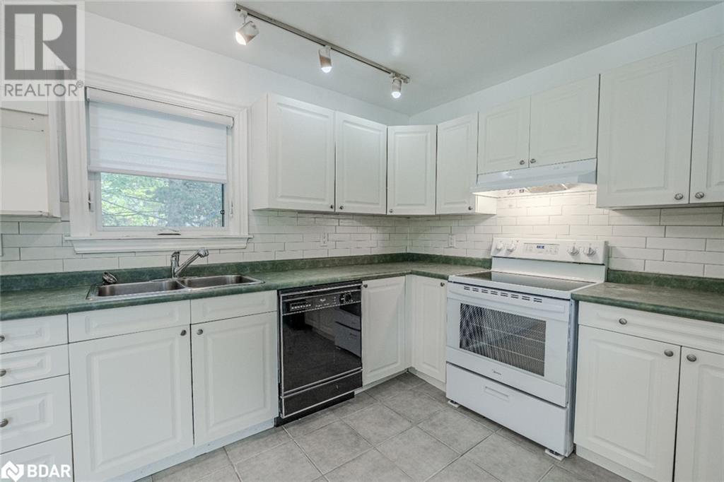 1 Kenwell Court Unit# Upper, Wasaga Beach, Ontario  L0L 2P0 - Photo 5 - 40740558