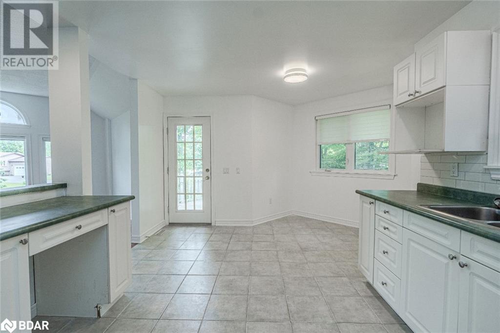 1 Kenwell Court Unit# Upper, Wasaga Beach, Ontario  L0L 2P0 - Photo 6 - 40740558
