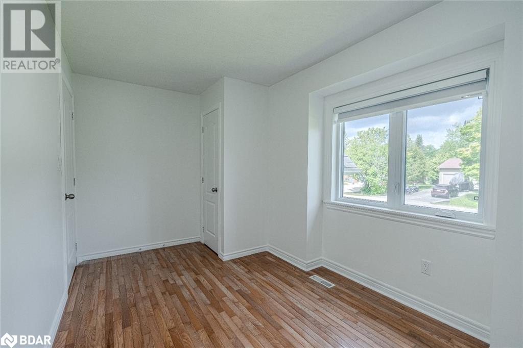 1 Kenwell Court Unit# Upper, Wasaga Beach, Ontario  L0L 2P0 - Photo 9 - 40740558