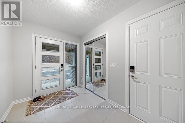 1188 Greentree Path N, Oshawa, Ontario  L1H 8L7 - Photo 4 - E12218597