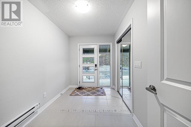 1188 Greentree Path N, Oshawa, Ontario  L1H 8L7 - Photo 5 - E12218597