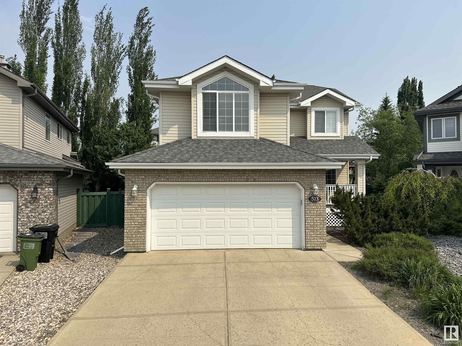 523 HUNTERS GR NW, Edmonton, Alberta