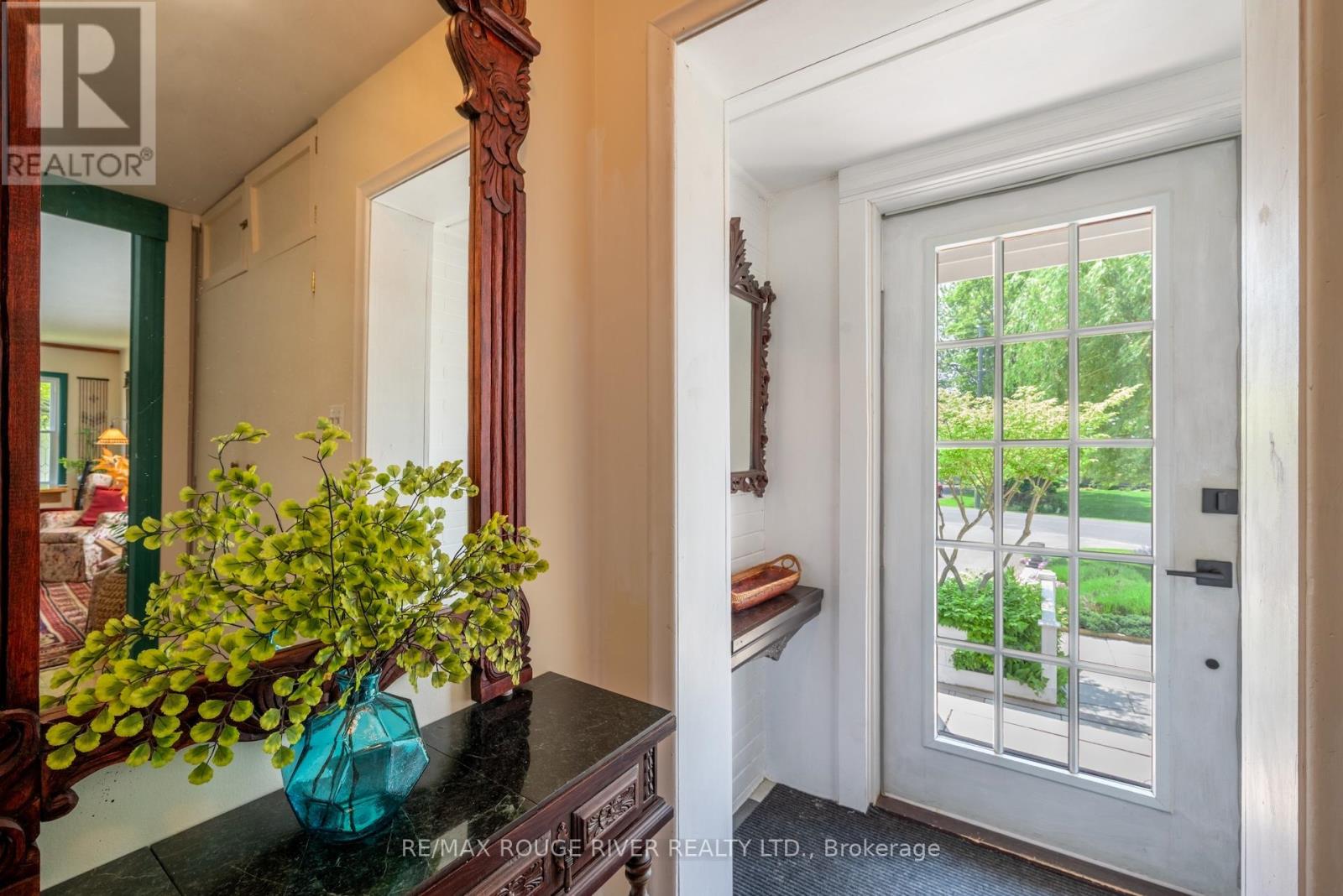 546 Lakeshore Road, Cobourg, Ontario  K9A 1S5 - Photo 5 - X12218556
