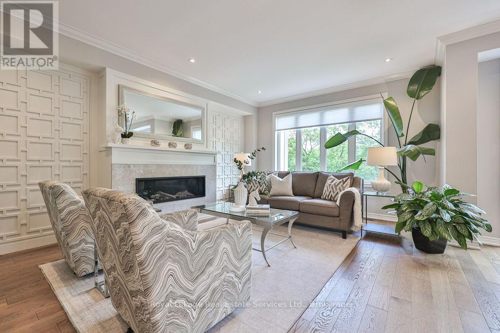 34 - 2400 Neyagawa Boulevard, Oakville, Ontario  L6H 7P5 - Photo 10 - W12212286
