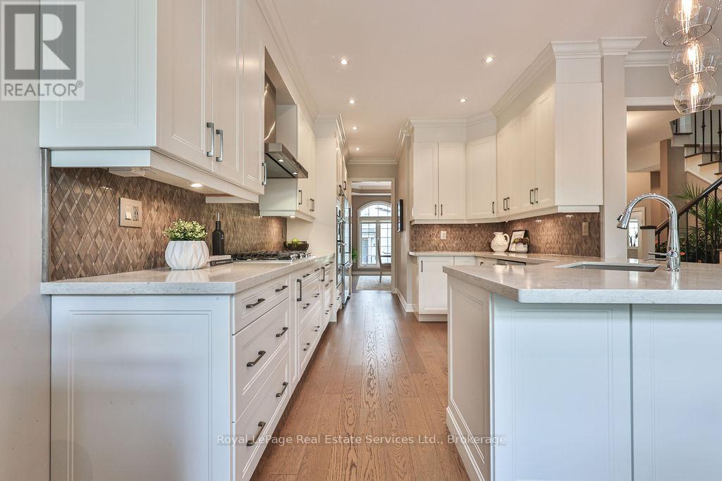 34 - 2400 Neyagawa Boulevard, Oakville, Ontario  L6H 7P5 - Photo 15 - W12212286