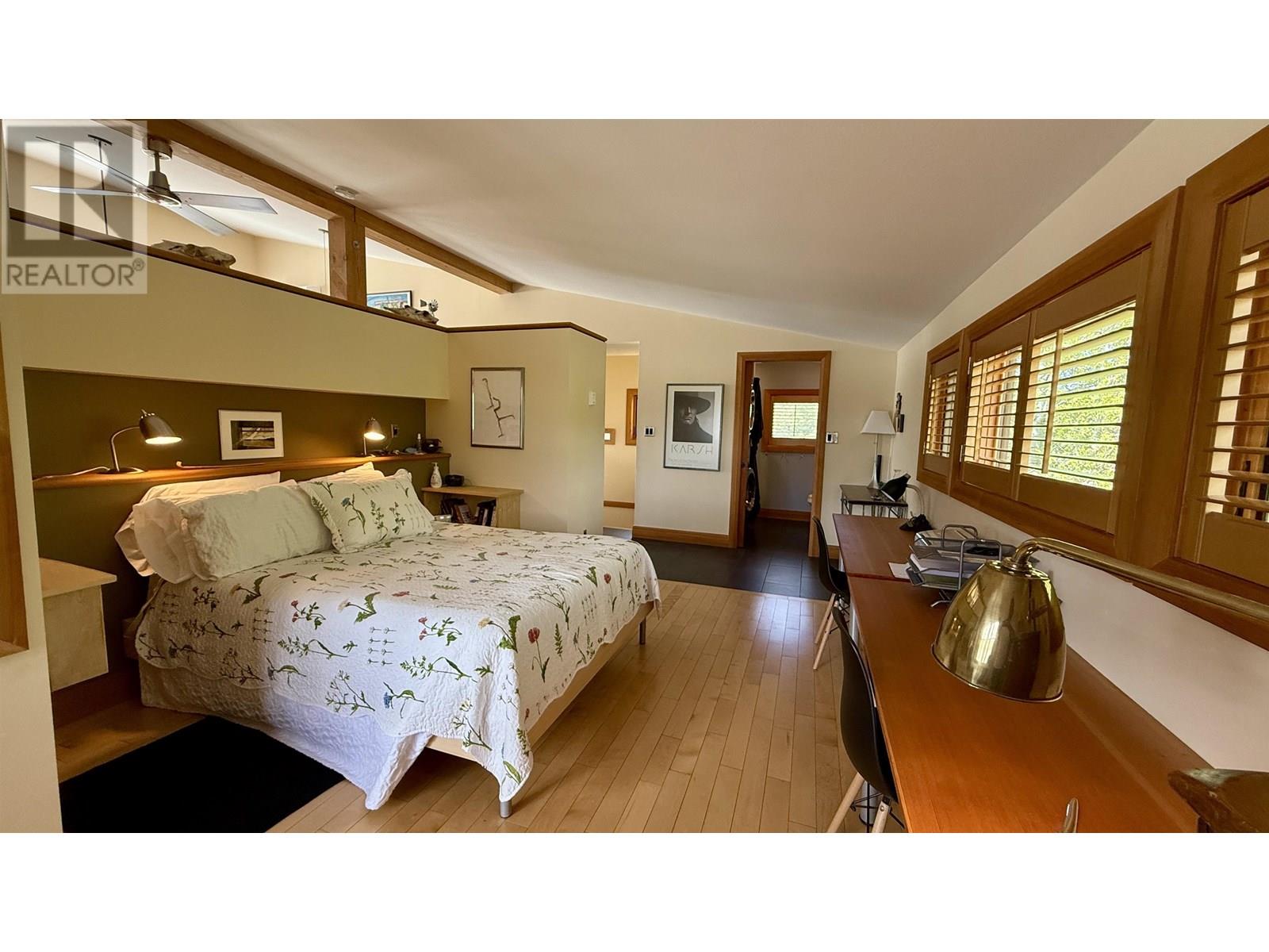 5460 Carlson Road, 100 Mile House, British Columbia  V0K 2E1 - Photo 11 - R3003159