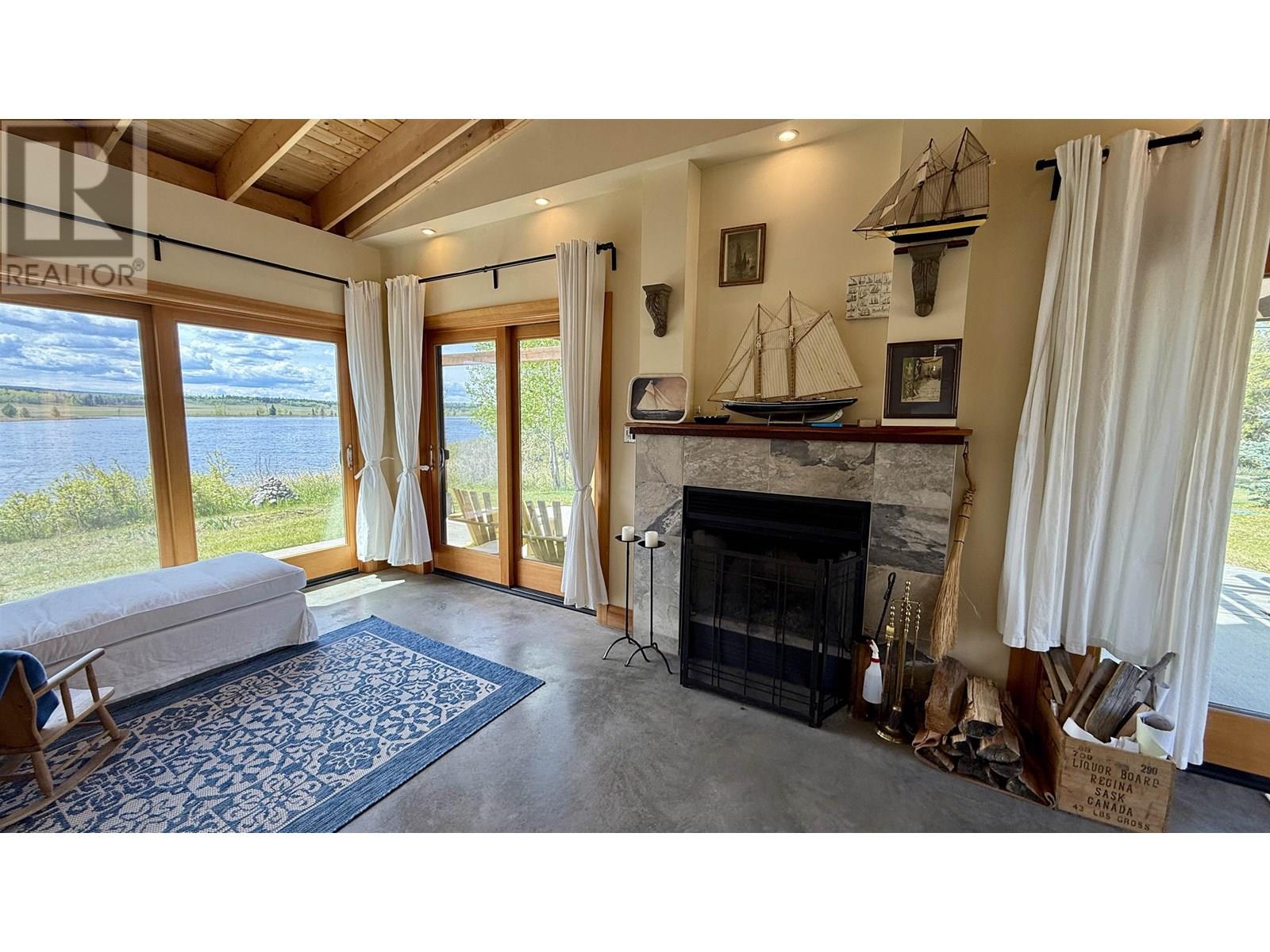 5460 Carlson Road, 100 Mile House, British Columbia  V0K 2E1 - Photo 20 - R3003159