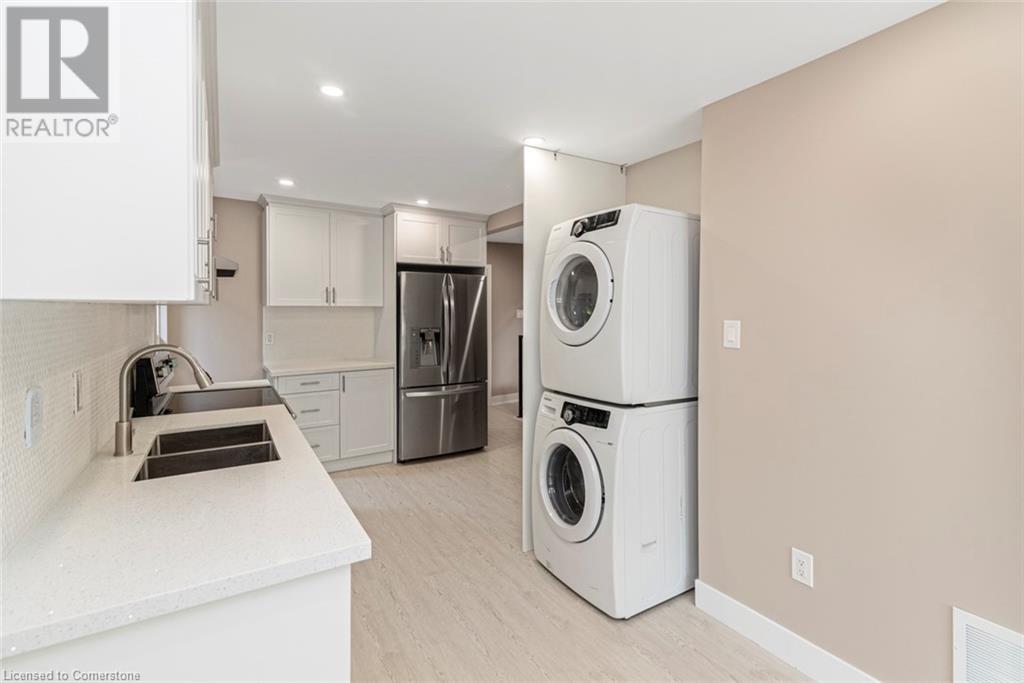 200 Sanford Avenue S, Hamilton, Ontario  L8M 2H2 - Photo 39 - 40740136