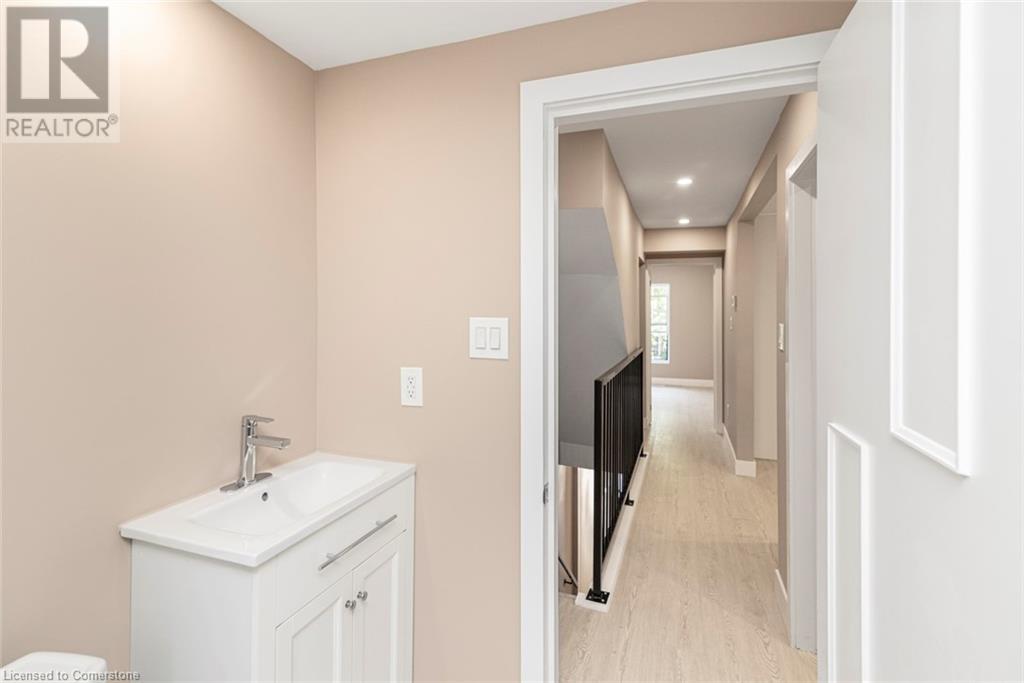 200 Sanford Avenue S, Hamilton, Ontario  L8M 2H2 - Photo 31 - 40740136