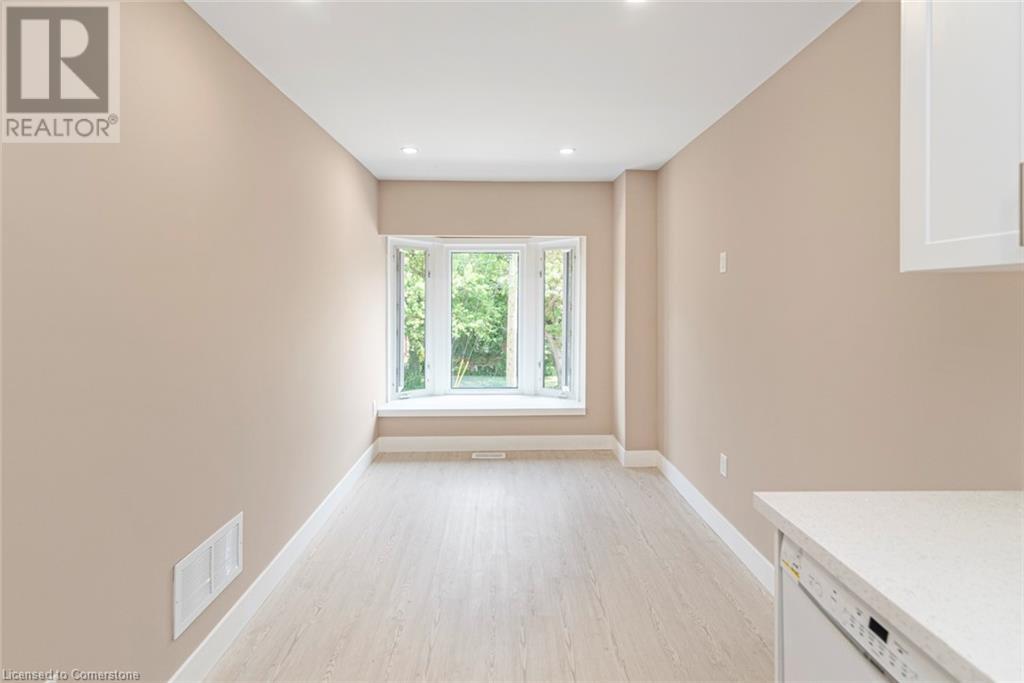 200 Sanford Avenue S, Hamilton, Ontario  L8M 2H2 - Photo 9 - 40740136