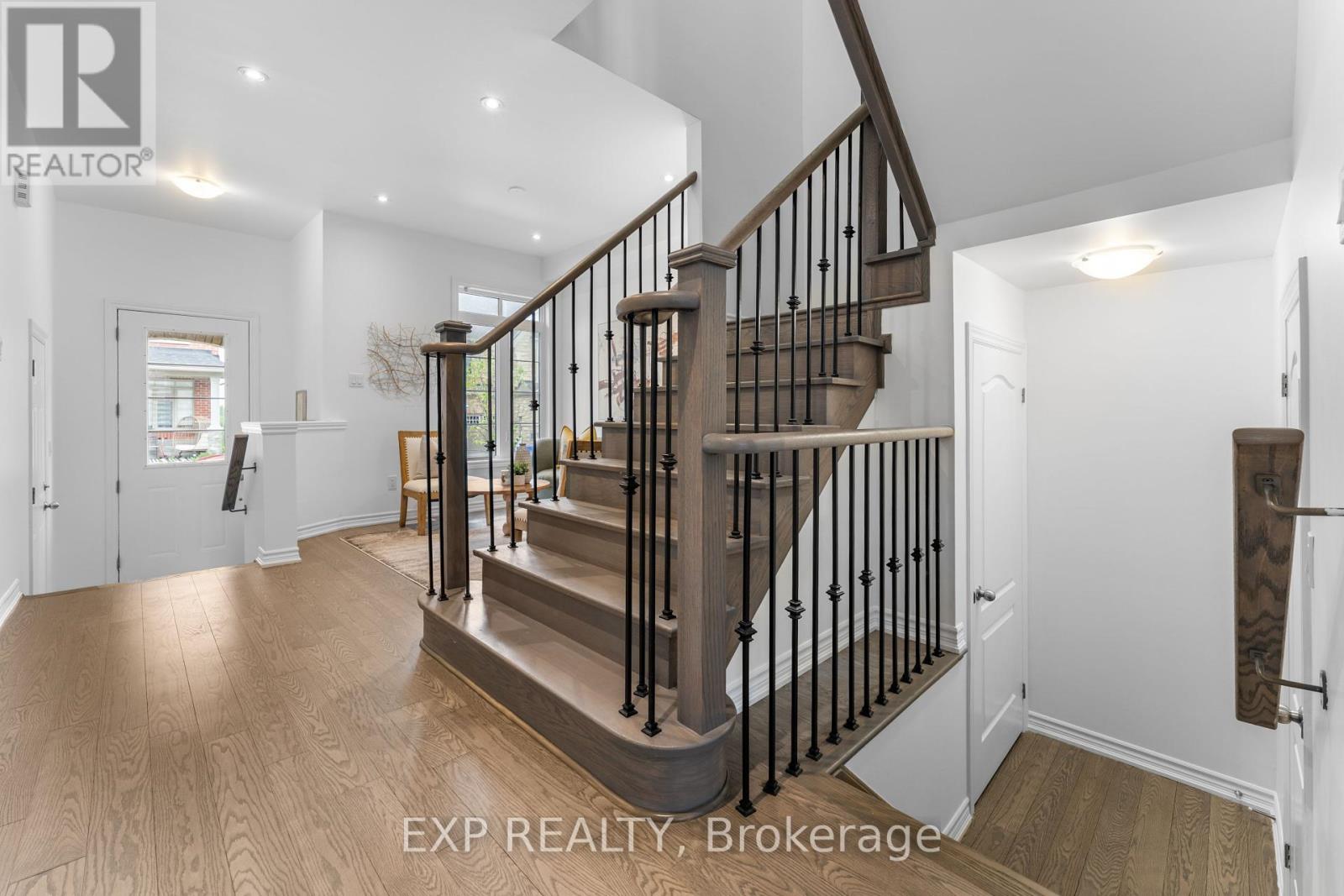 10 Hickling Lane, Ajax, Ontario  L1T 0P9 - Photo 21 - E12218181