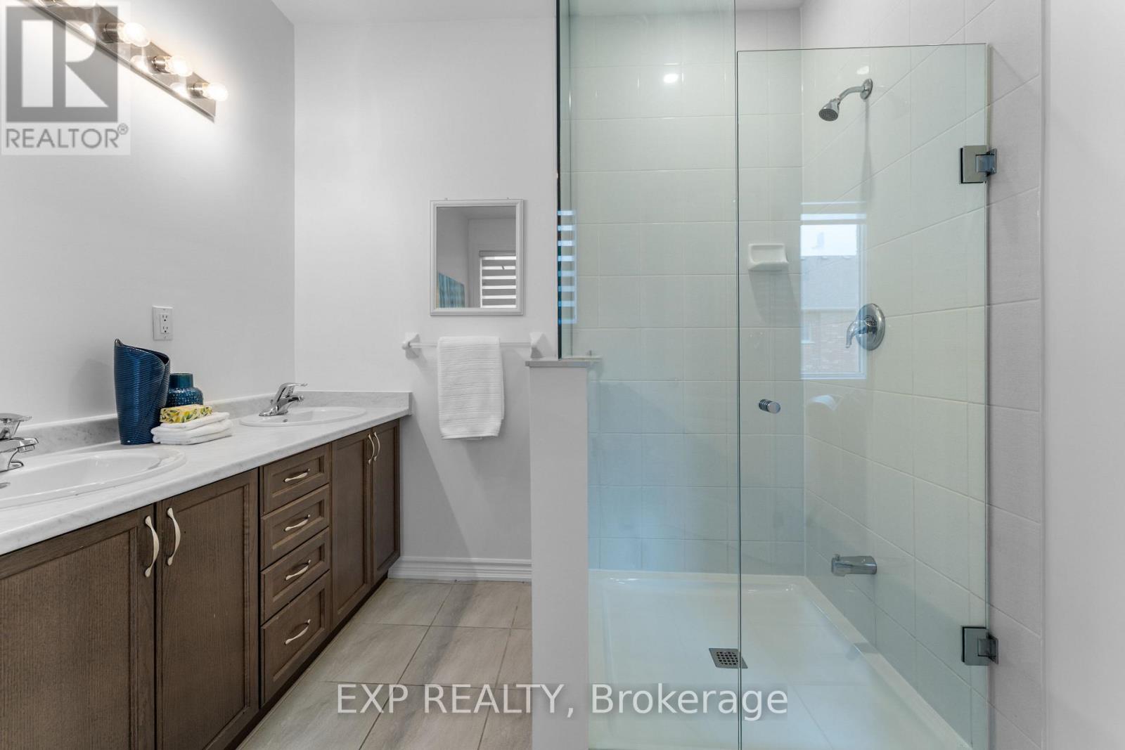 10 Hickling Lane, Ajax, Ontario  L1T 0P9 - Photo 29 - E12218181