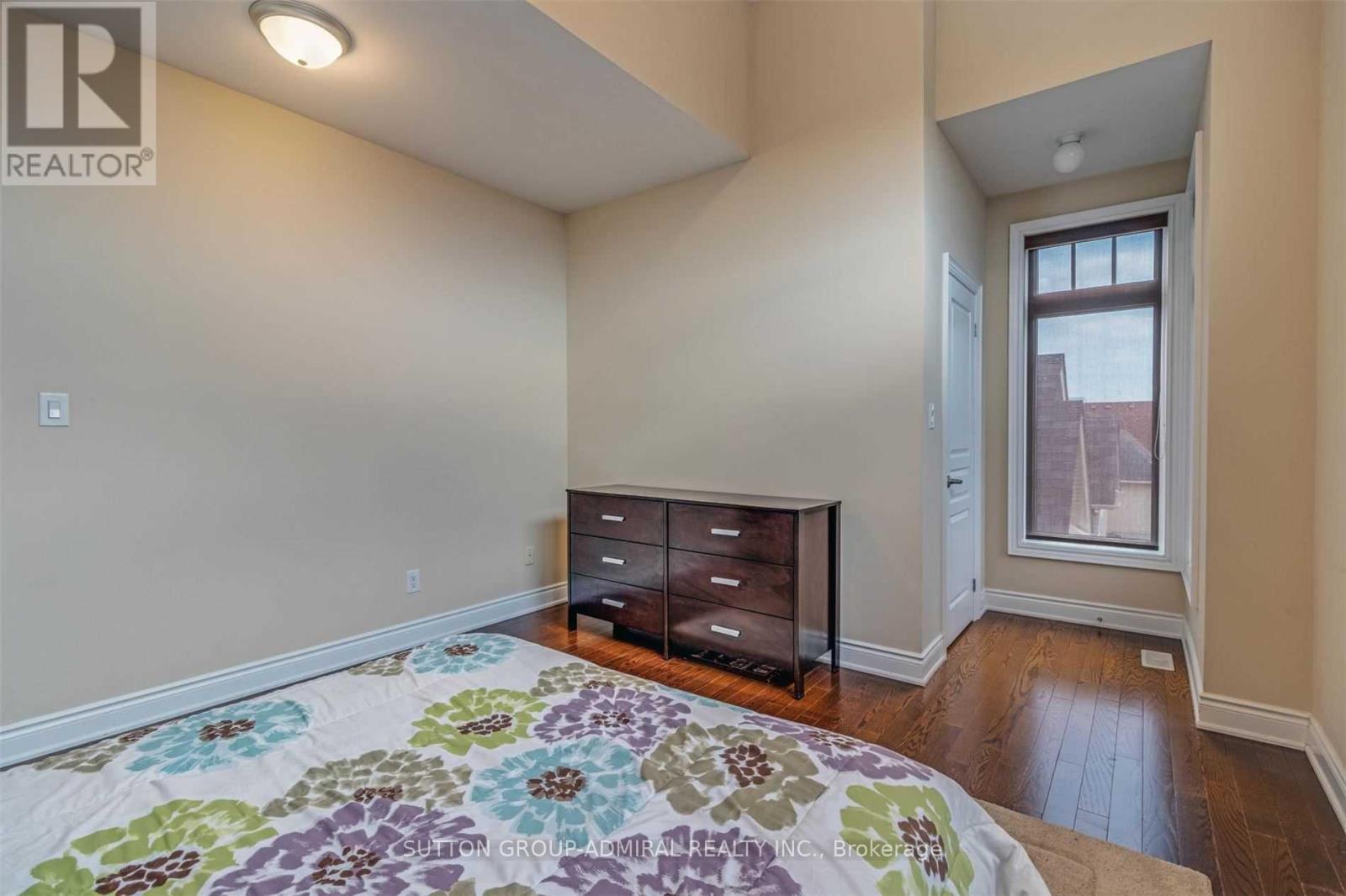 305 Ilan Ramon Boulevard, Vaughan, Ontario  L6A 0W4 - Photo 36 - N12215403