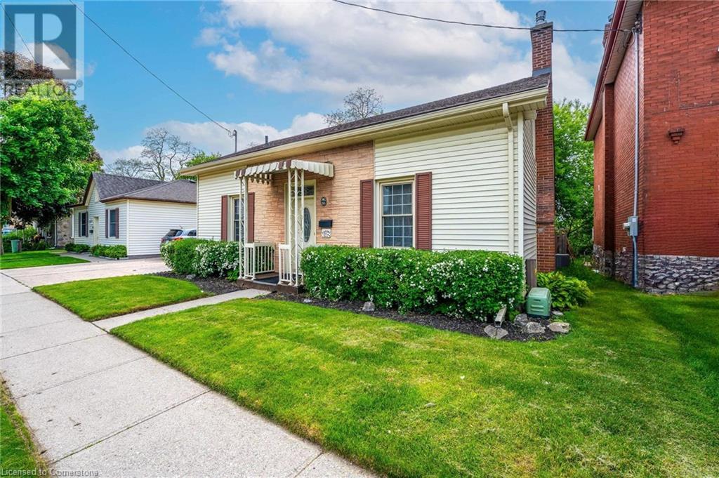 68 Wellington Street, Cambridge, Ontario  N1R 3Y7 - Photo 3 - 40734781