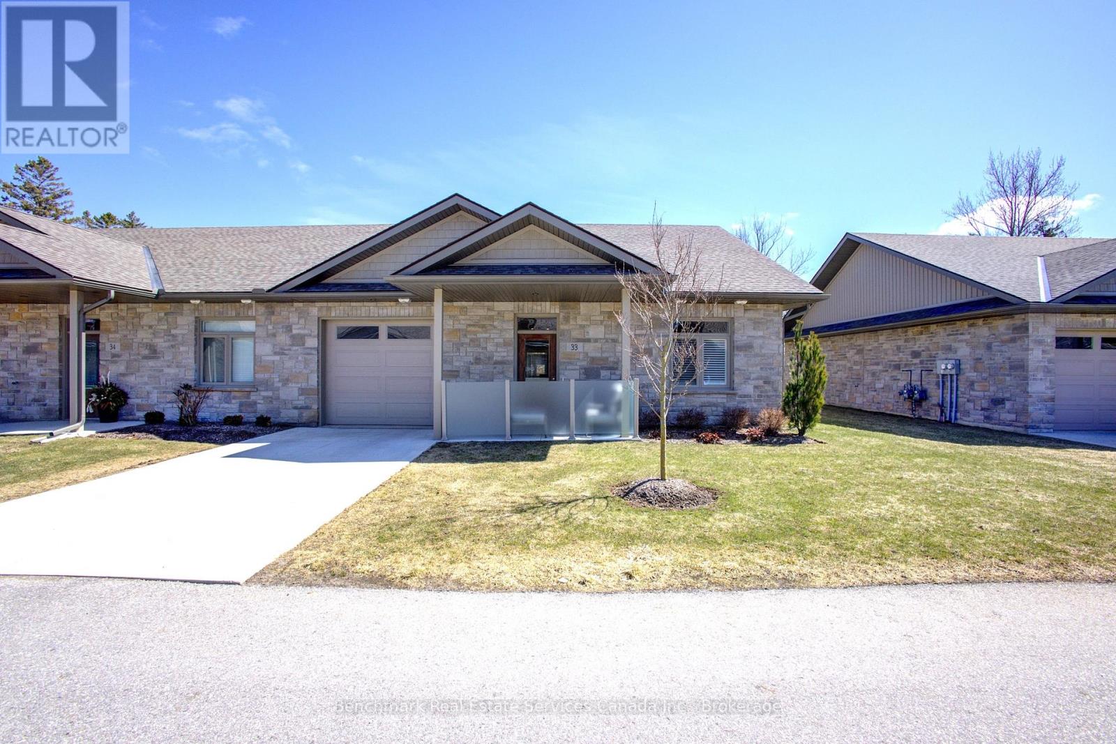 33 - 375 MITCHELL ROAD S, North Perth, Ontario