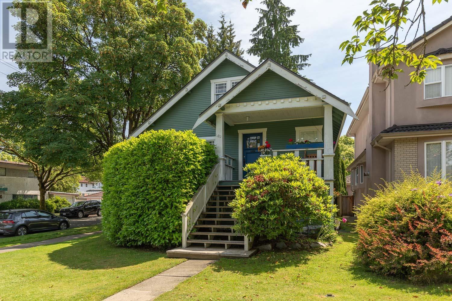 988 E 16th Avenue, Vancouver, British Columbia  V5T 2V9 - Photo 2 - R3013522