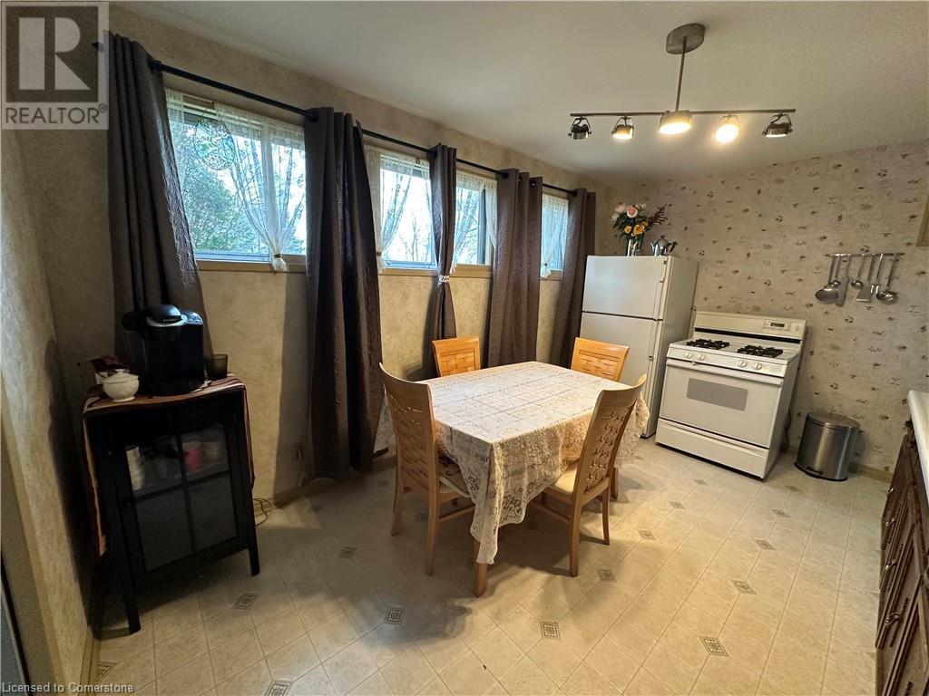 44 Woodhouse Avenue, Port Dover, Ontario  N0A 1N8 - Photo 6 - 40740410