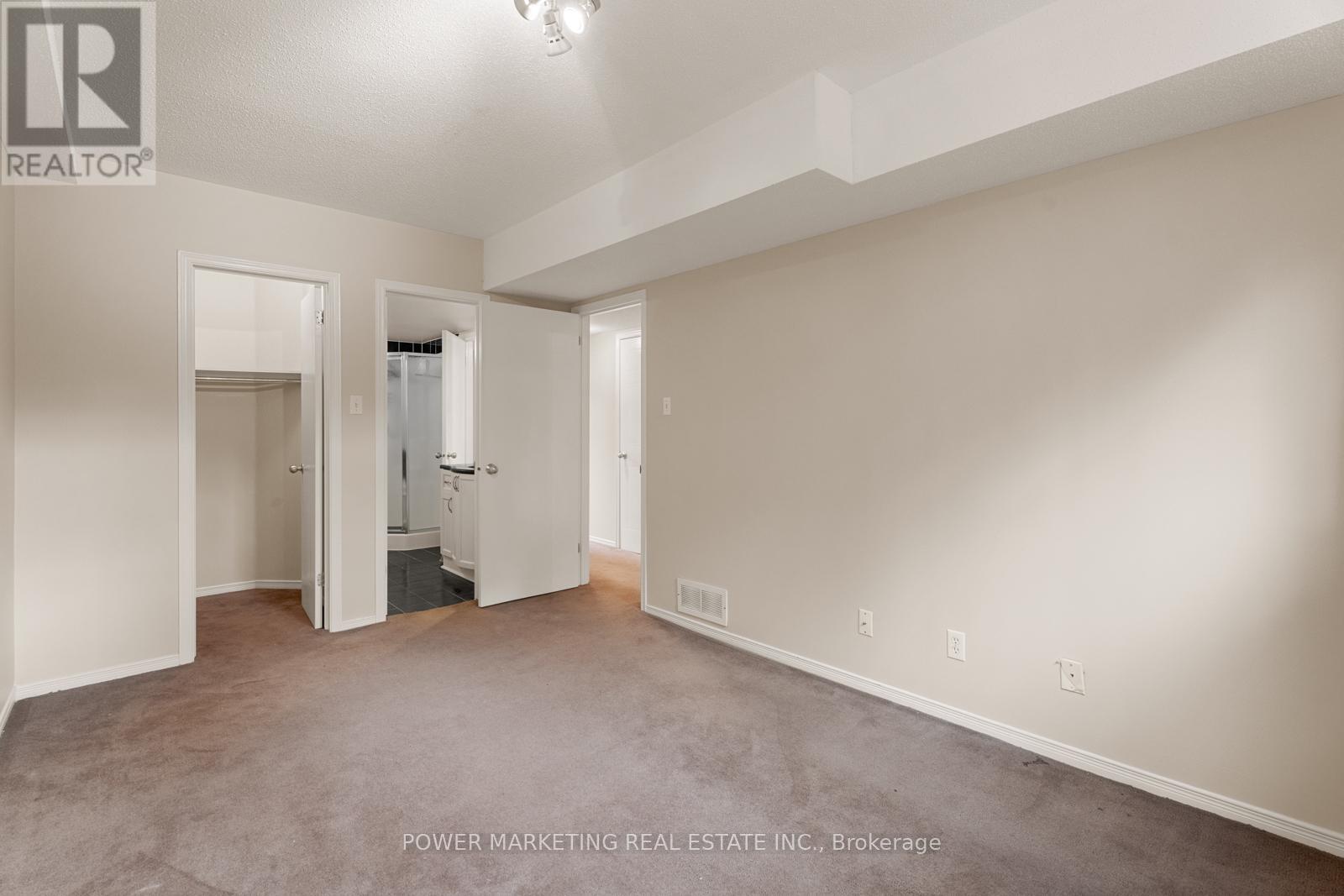 10 - 1701 Blohm Drive, Ottawa, Ontario  K1G 6N6 - Photo 31 - X12218485