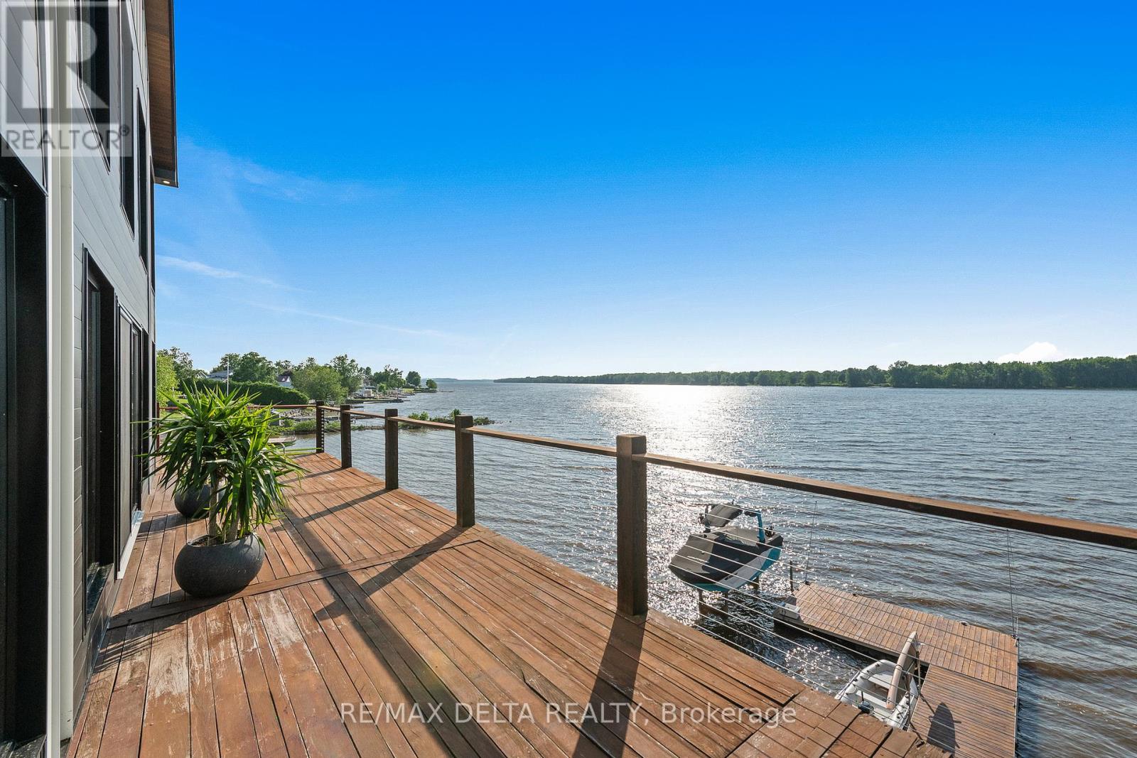 2120 Du Chateau Avenue, Clarence-Rockland, Ontario  K4K 1J3 - Photo 37 - X12218527