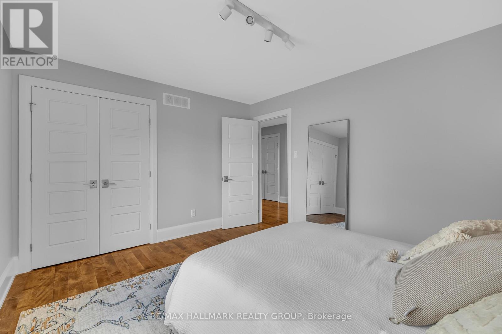 A - 206 Holland Avenue, Ottawa, Ontario  K1Y 0Y5 - Photo 23 - X12218528