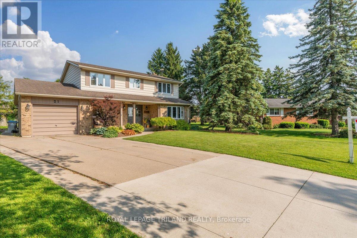 21 SHERWOOD CRESCENT, South Huron, Ontario