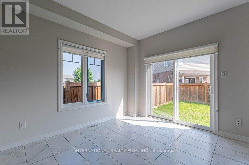135 Knight Street, New Tecumseth, Ontario  L9R 0R5 - Photo 15 - N12216482