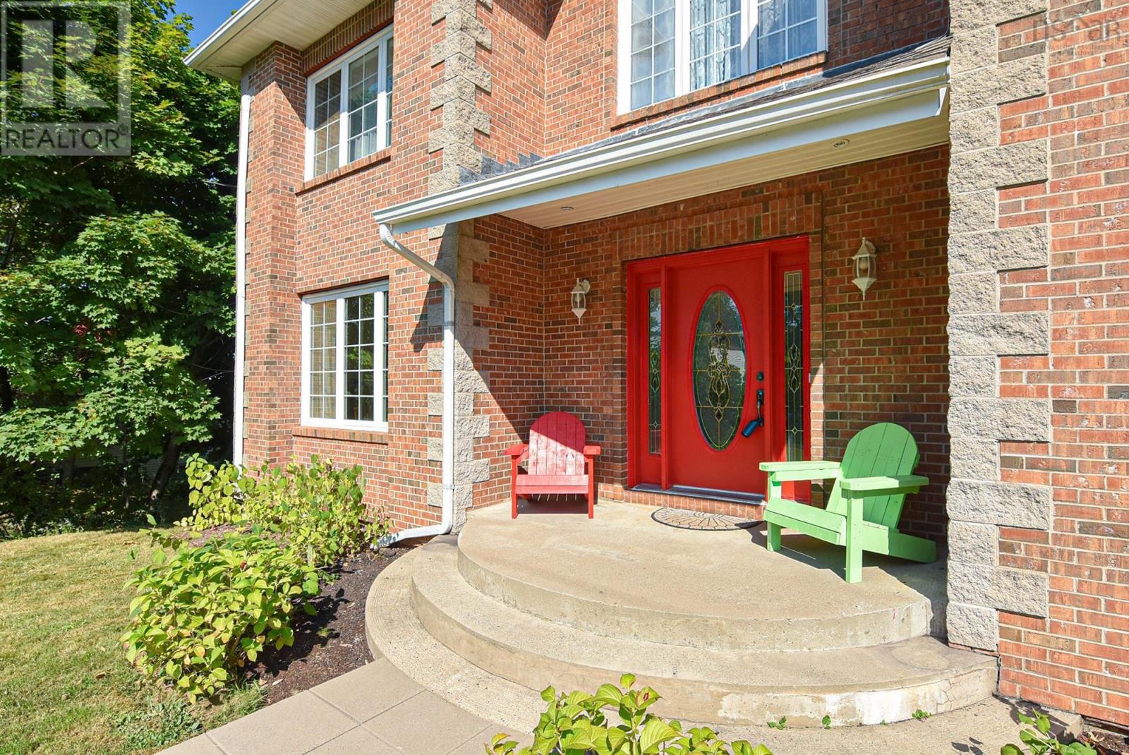 Property at 10 Tully Avenue image 2