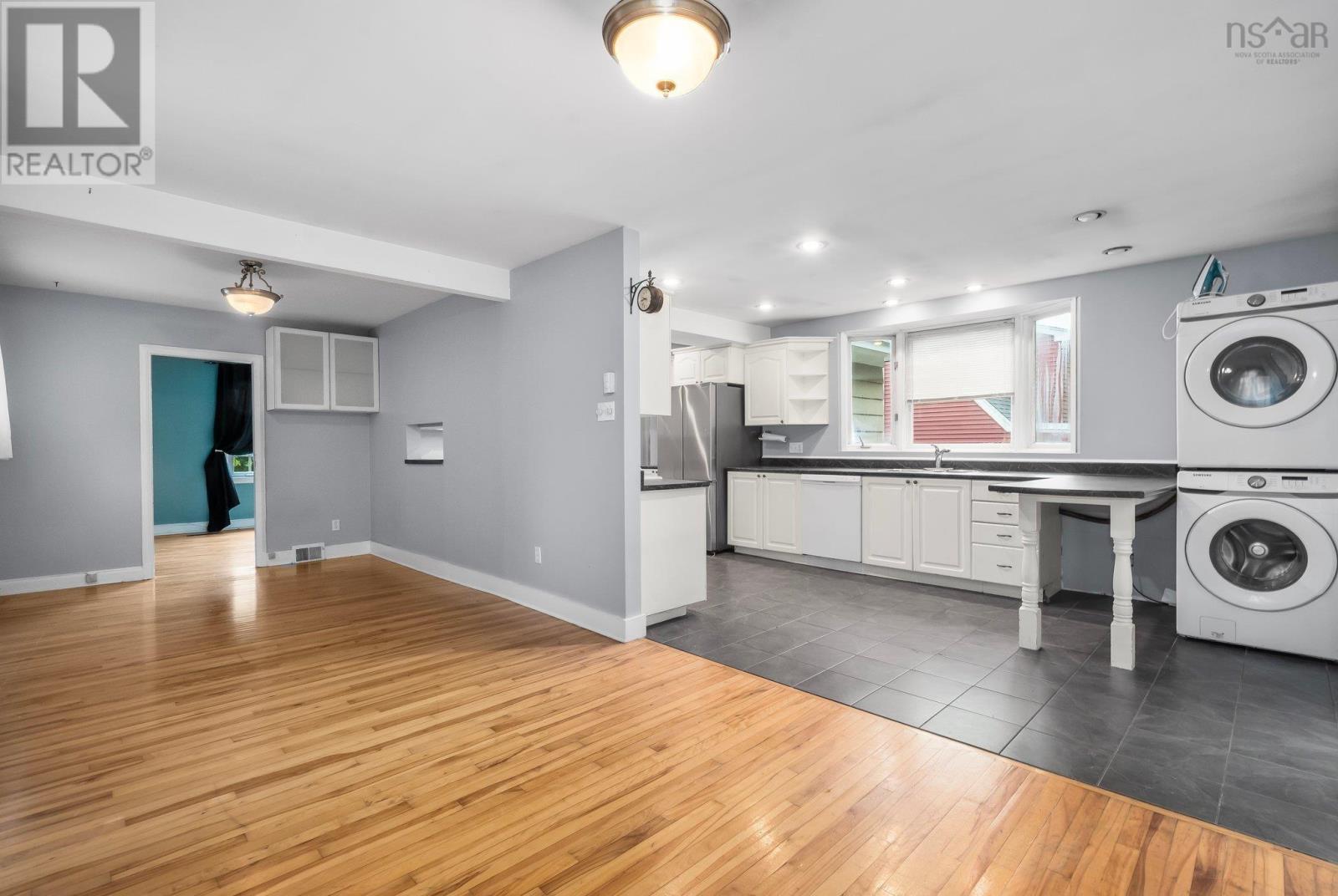 3549-3551 Claremont Street, Halifax, Nova Scotia  B3L 3L9 - Photo 15 - 202514402
